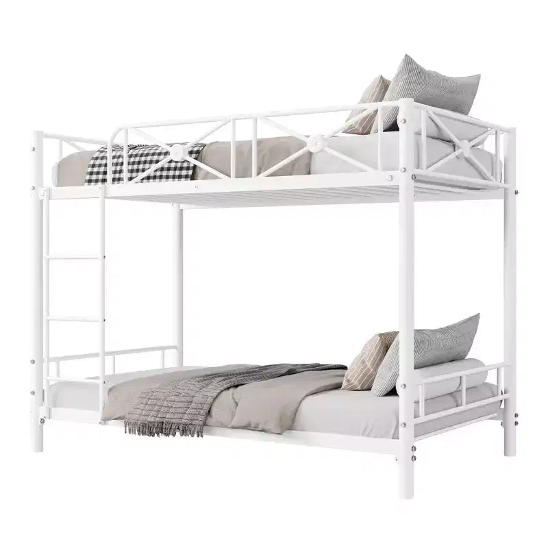 Lit superposé en métal jumeaux sur jumeaux, lits superposés industriels robustes avec barrières de sécurité et design peu encombrant, lit en acier pour l'école, la chambre à coucher