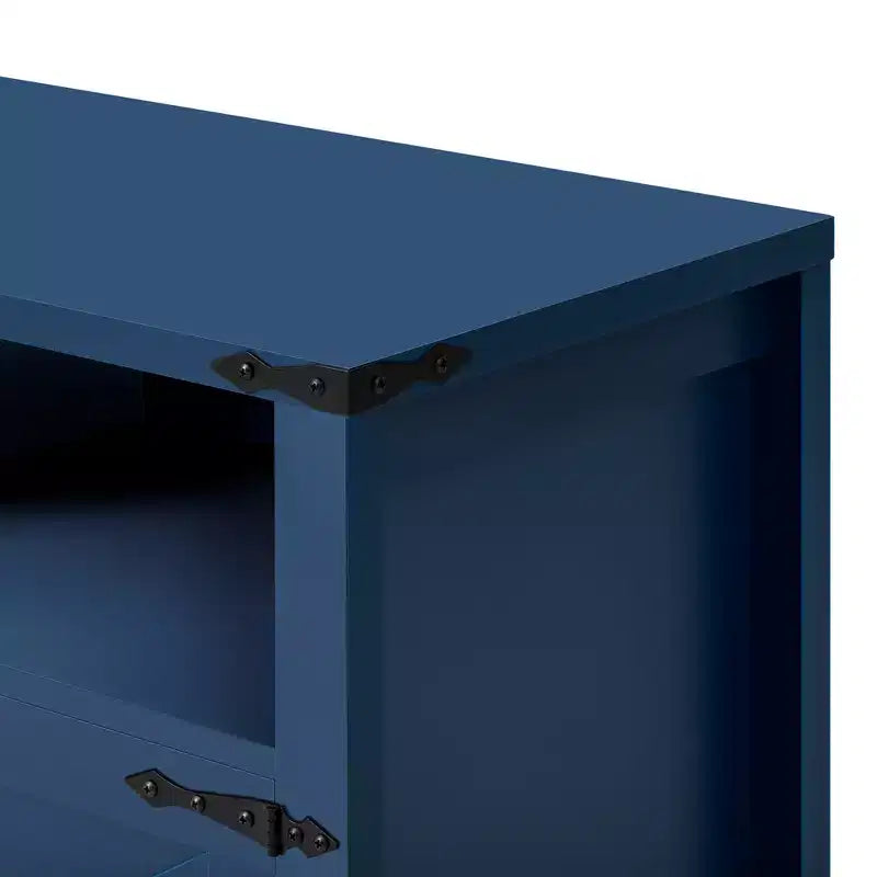 Buffet de ferme moderne à 4 portes avec ports de chargement USB et étagères réglables