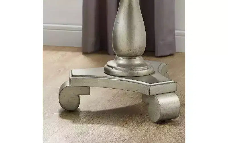 Table d'appoint piédestal ronde en bois, table de bout traditionnelle de 66 cm avec pieds sculptés, petite table basse intemporelle pour salon et chambre
